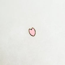 Load image into Gallery viewer, Petal Filler